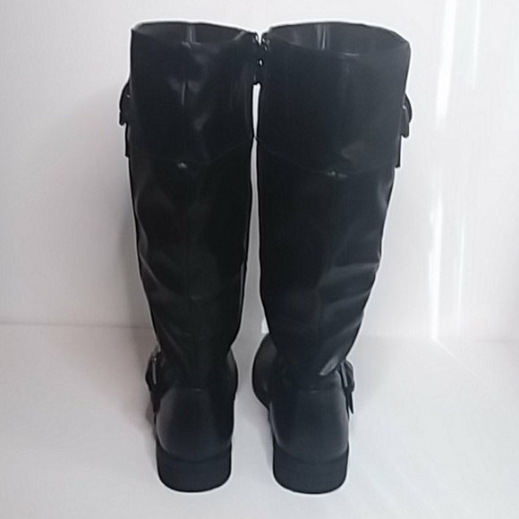 FOREVER BOOTS - Picture 4 of 4